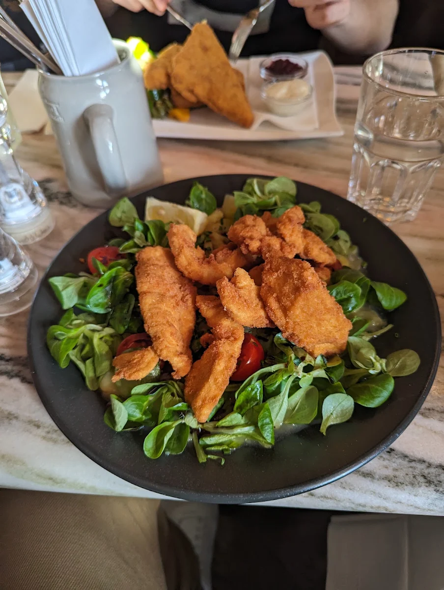 Backhendlsalat