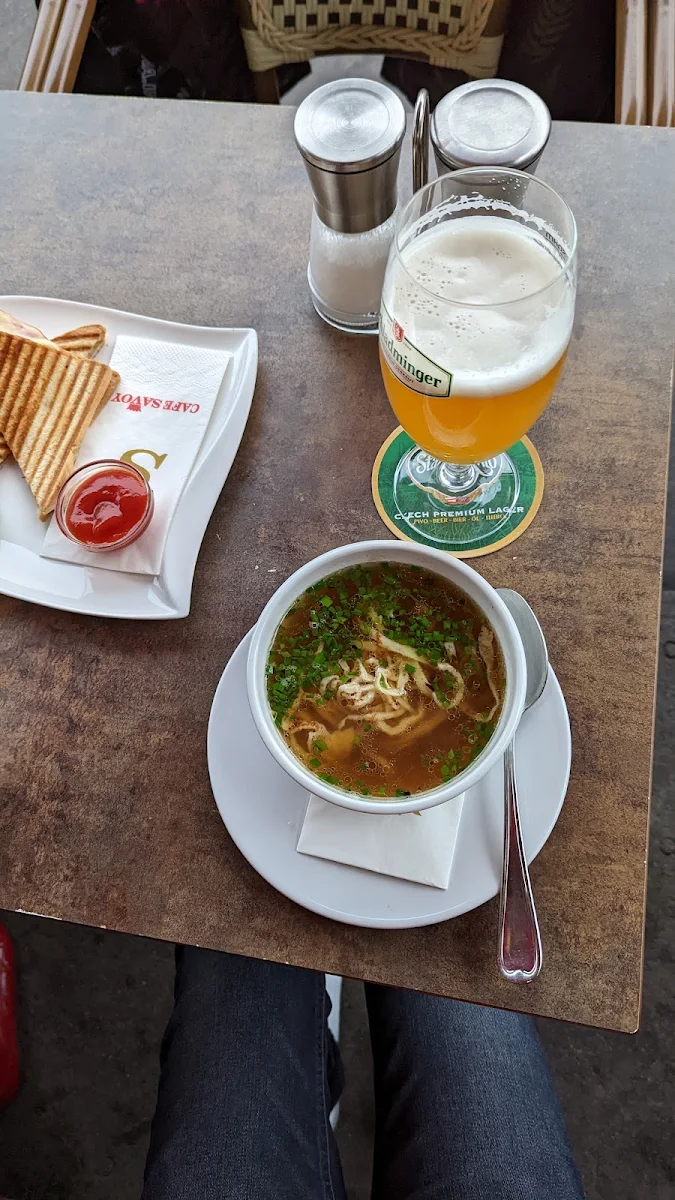 Rindsuppe Mit Frittaten