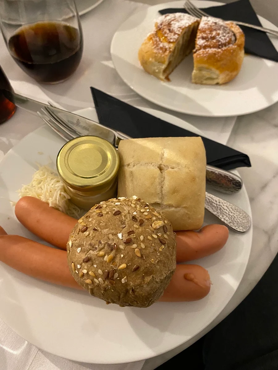 Würstel