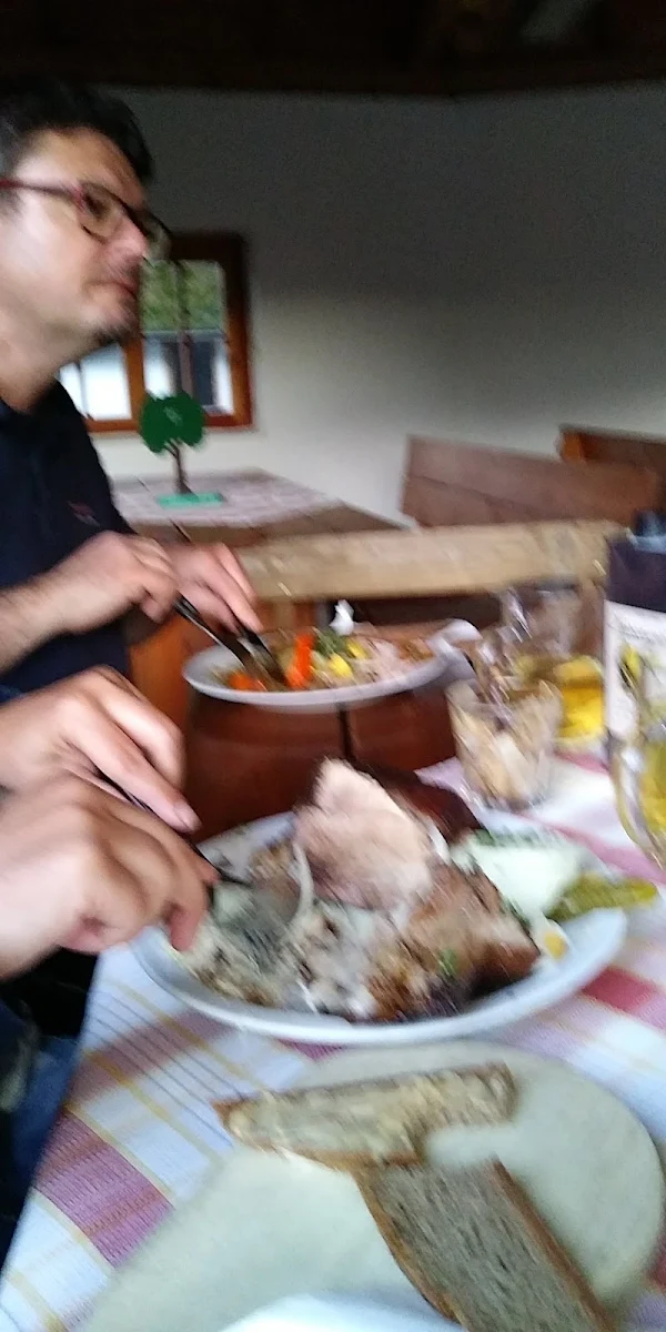 Stelze Oder Schweinshaxe