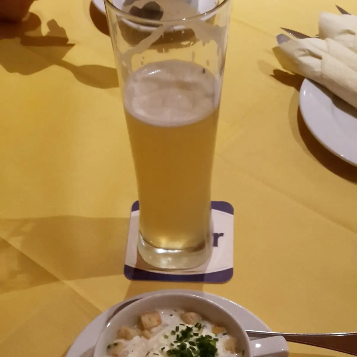 Knoblauchcremesuppe Mit Croutons