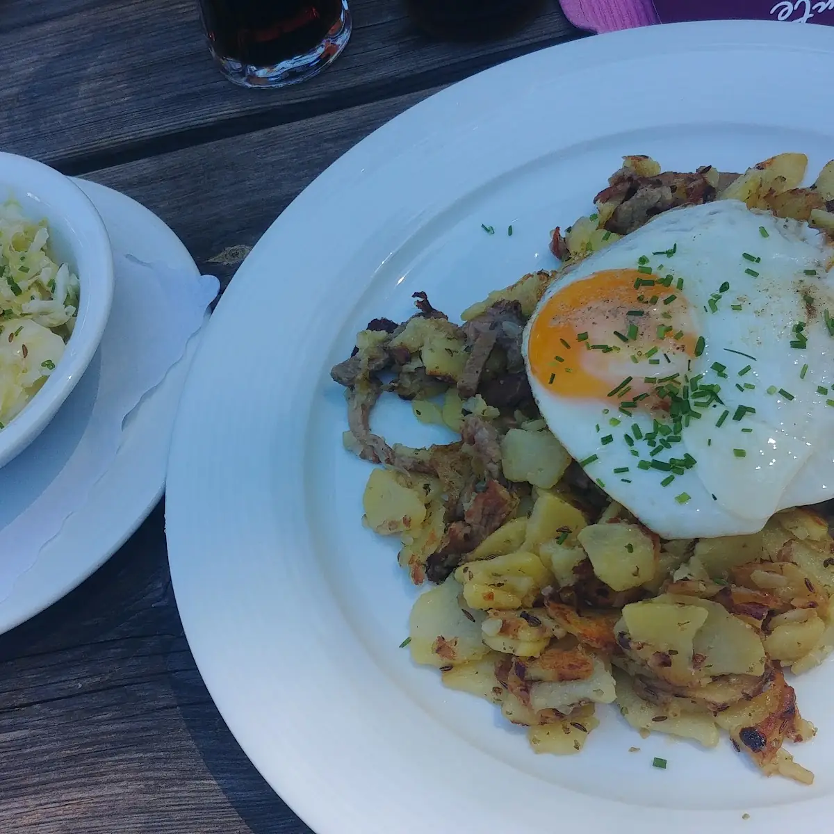 Gröschtel Mit Lammfleisch