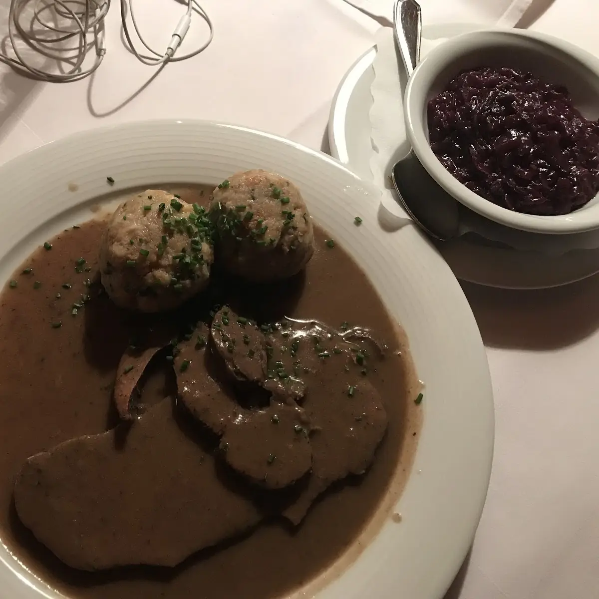Rindsbraten Mit Semmelknödel