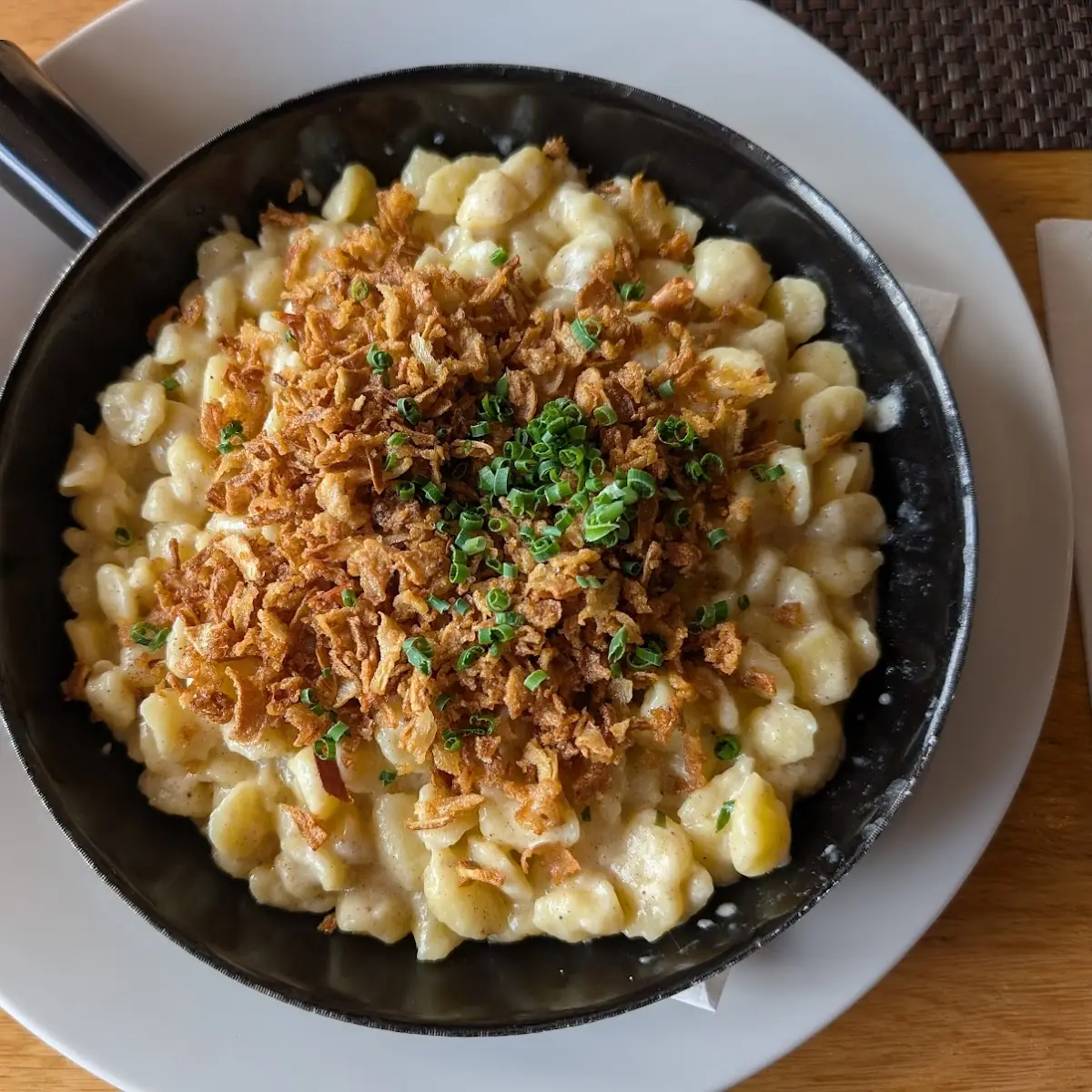 Käsespätzle Mit Kleinem Salat