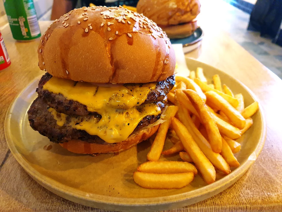 XL Cheese Burger