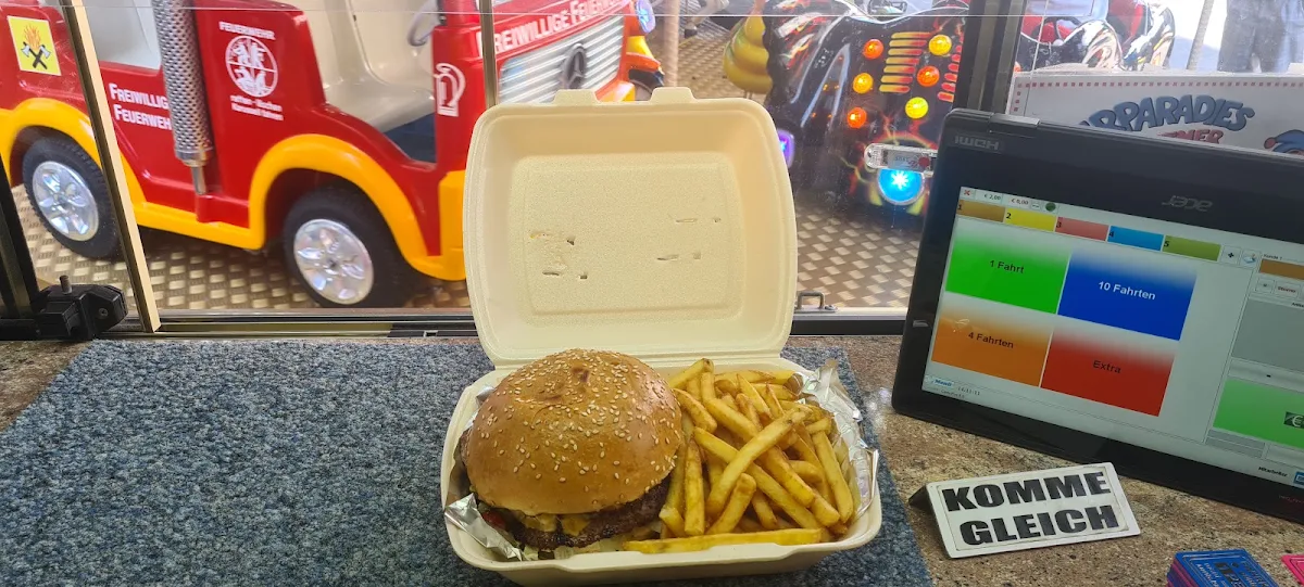 XL Station City Burger Mit Pommes