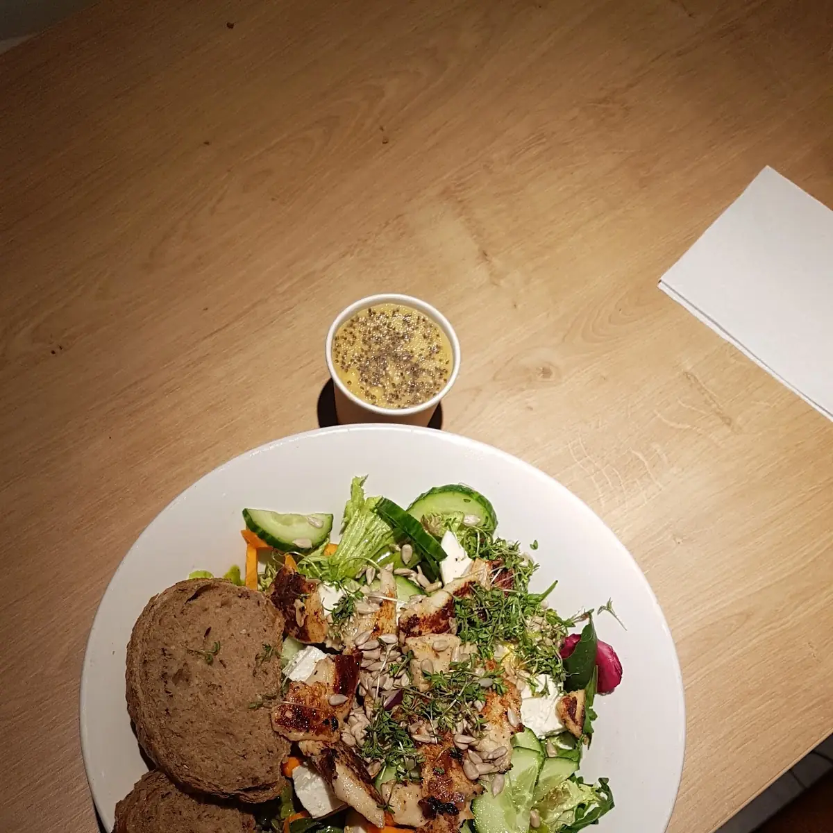 Gemischter Salat Mit Käse