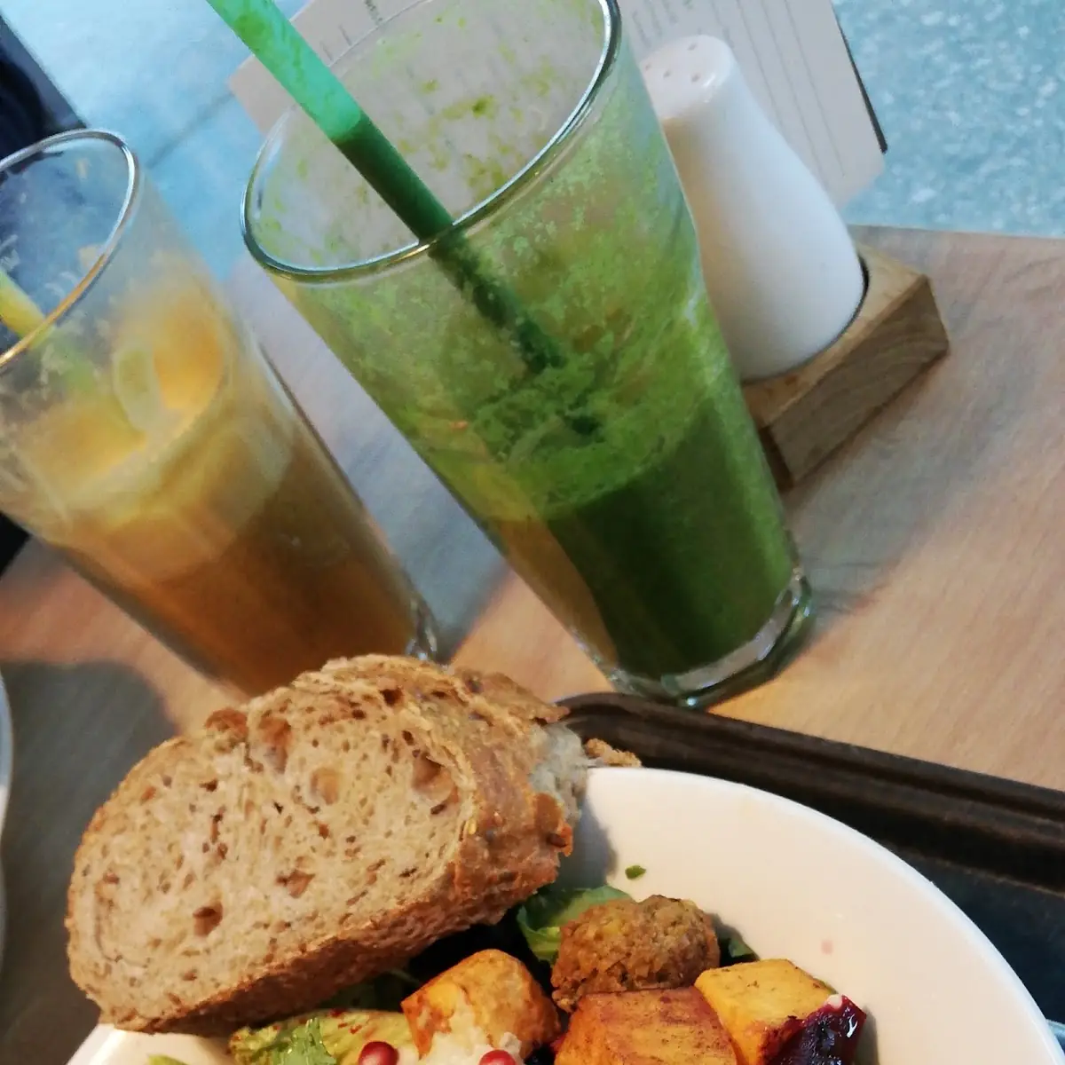 Vegan Falaffel Salad