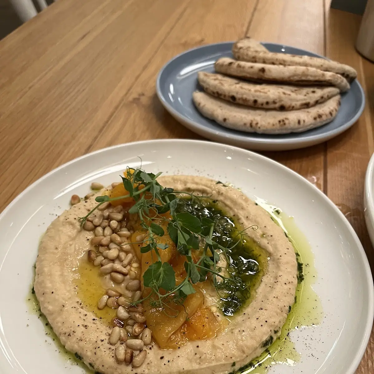 Hummus with Tahini Sumac and Chickpeas