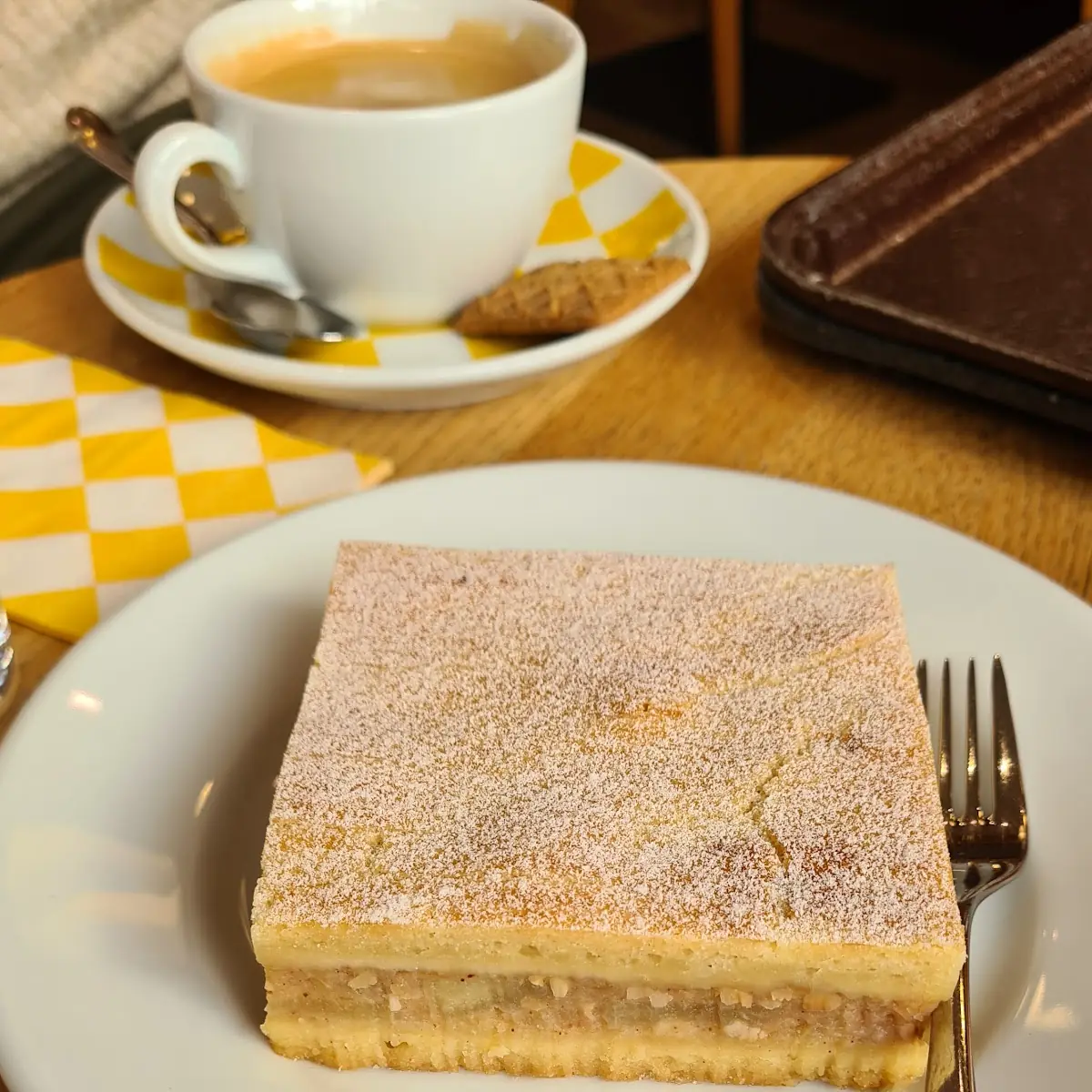 Apple Cake