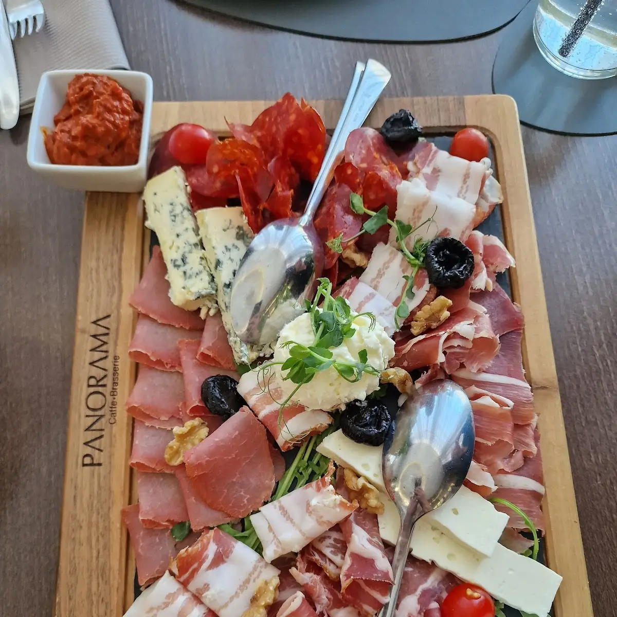 Vorspeisenplatte, Panorama Caffe Brasserie