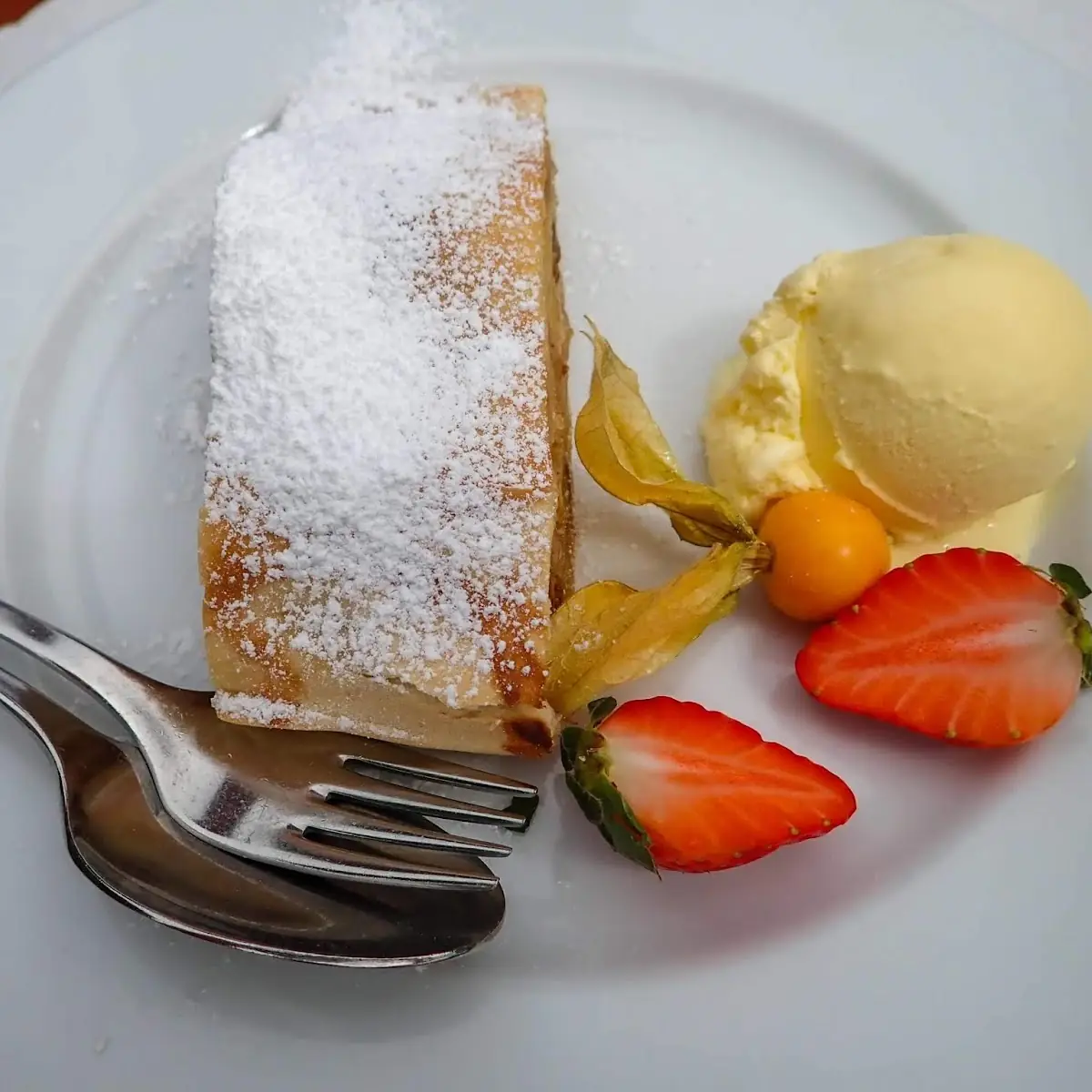 Apfelstrudel