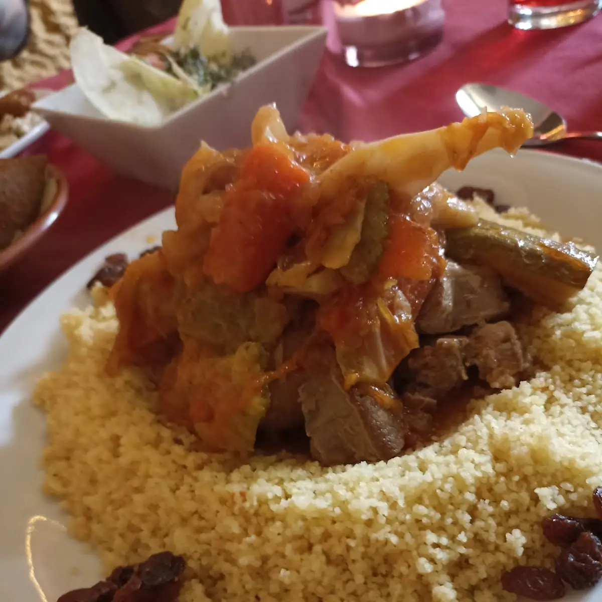 Le Cedre Couscous Mit Lamm
