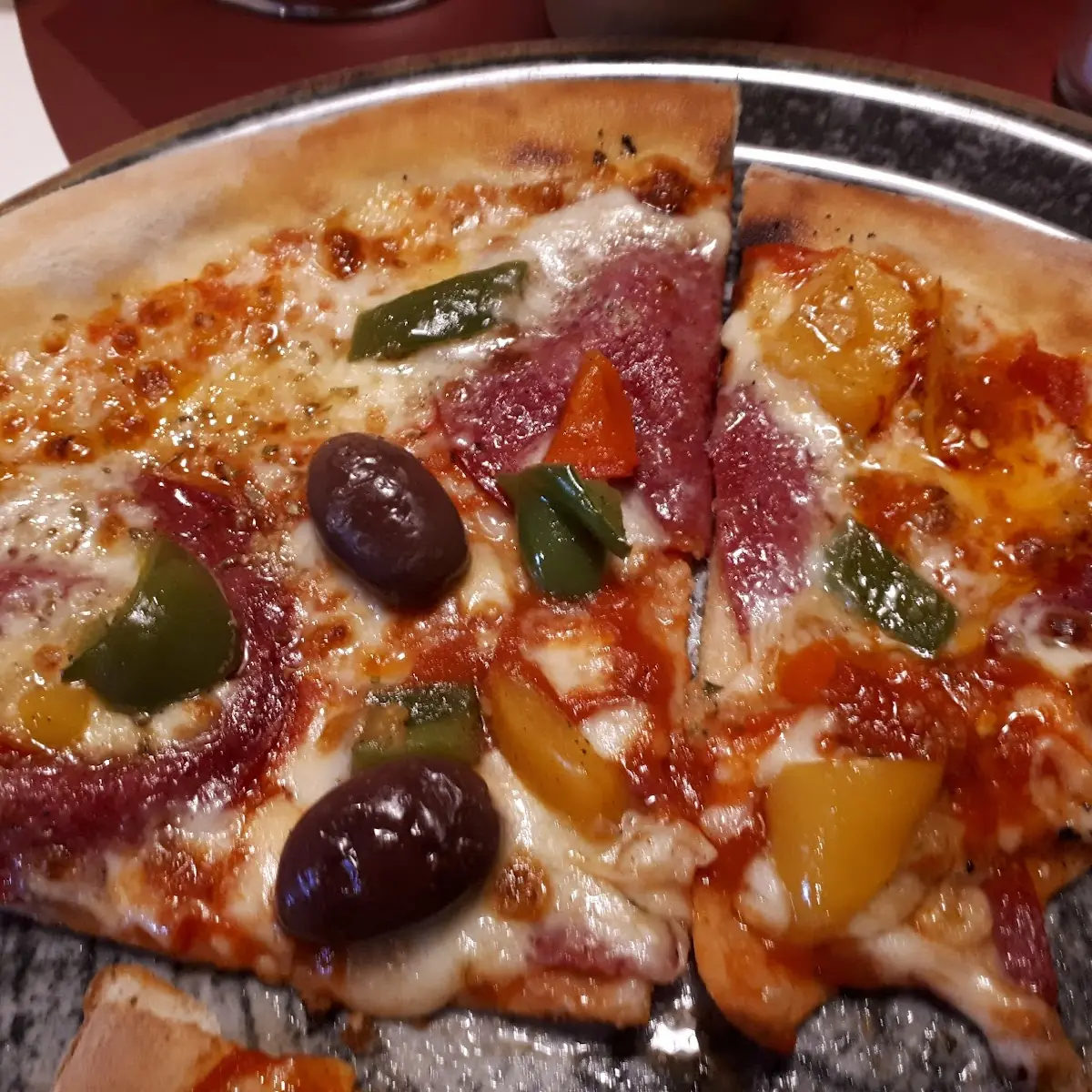 Pizza Pikant