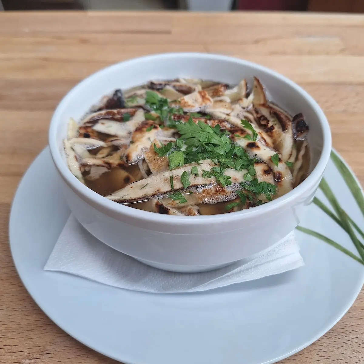Bio-rindsuppe Mit Frittaten