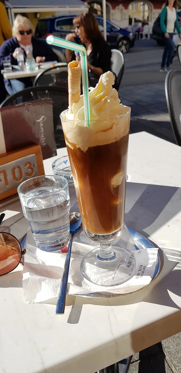 Durstlöscher Wasser