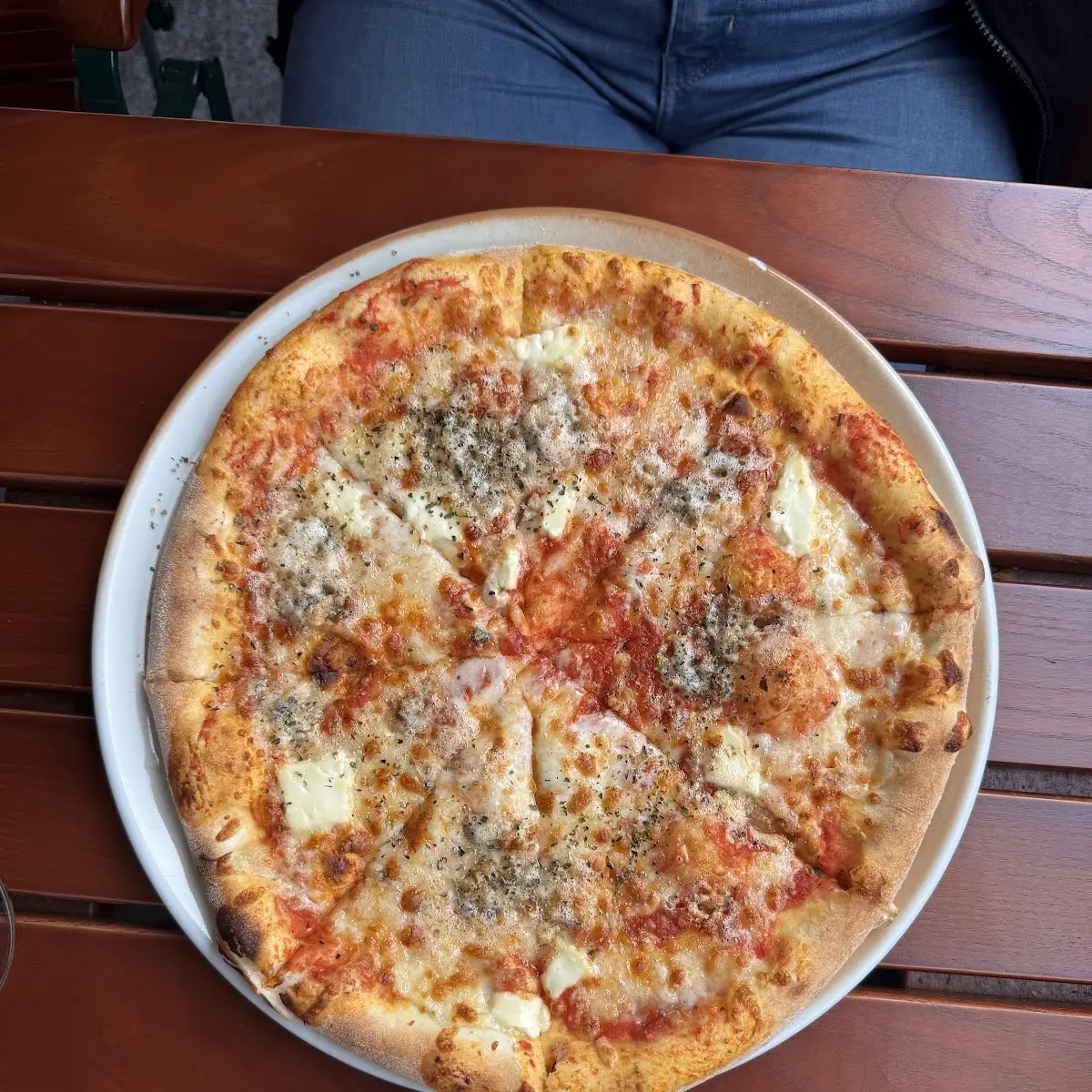 Pizza Vier Käse