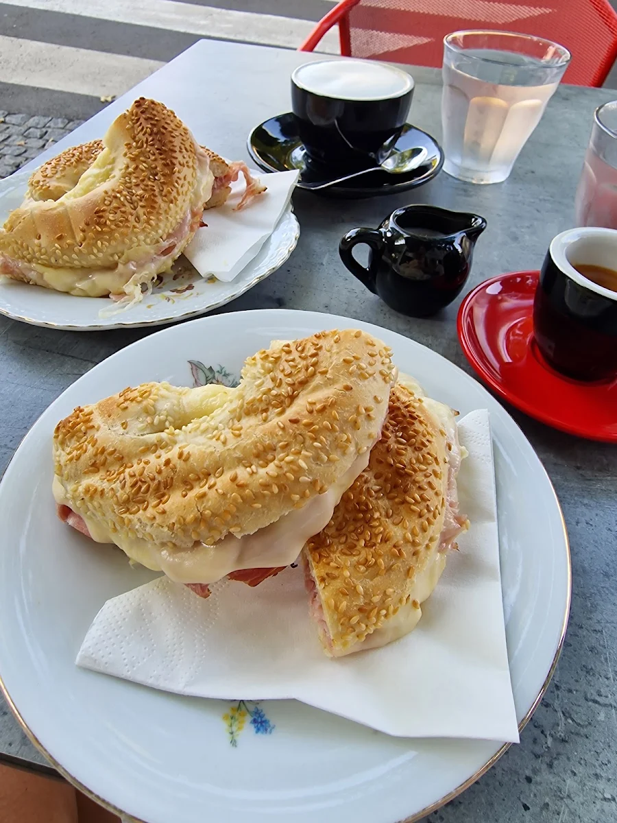 Bagel Mit Schinken Und Käse