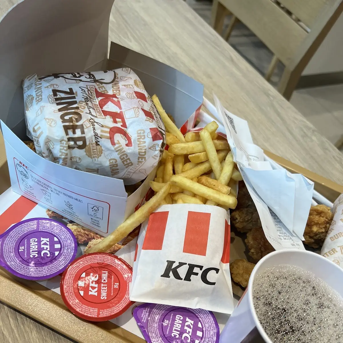 Zinger Burger Menü