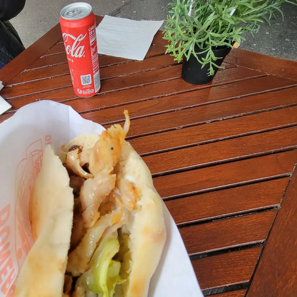 Dönner Mit Hausbrot