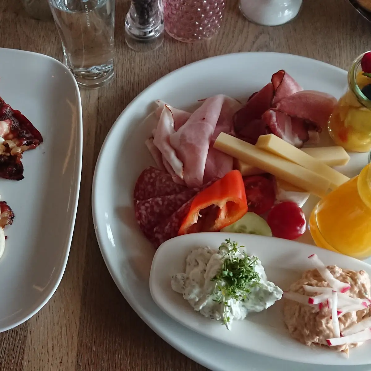 Spiegelei Mit Speck Und Großes Frühstück