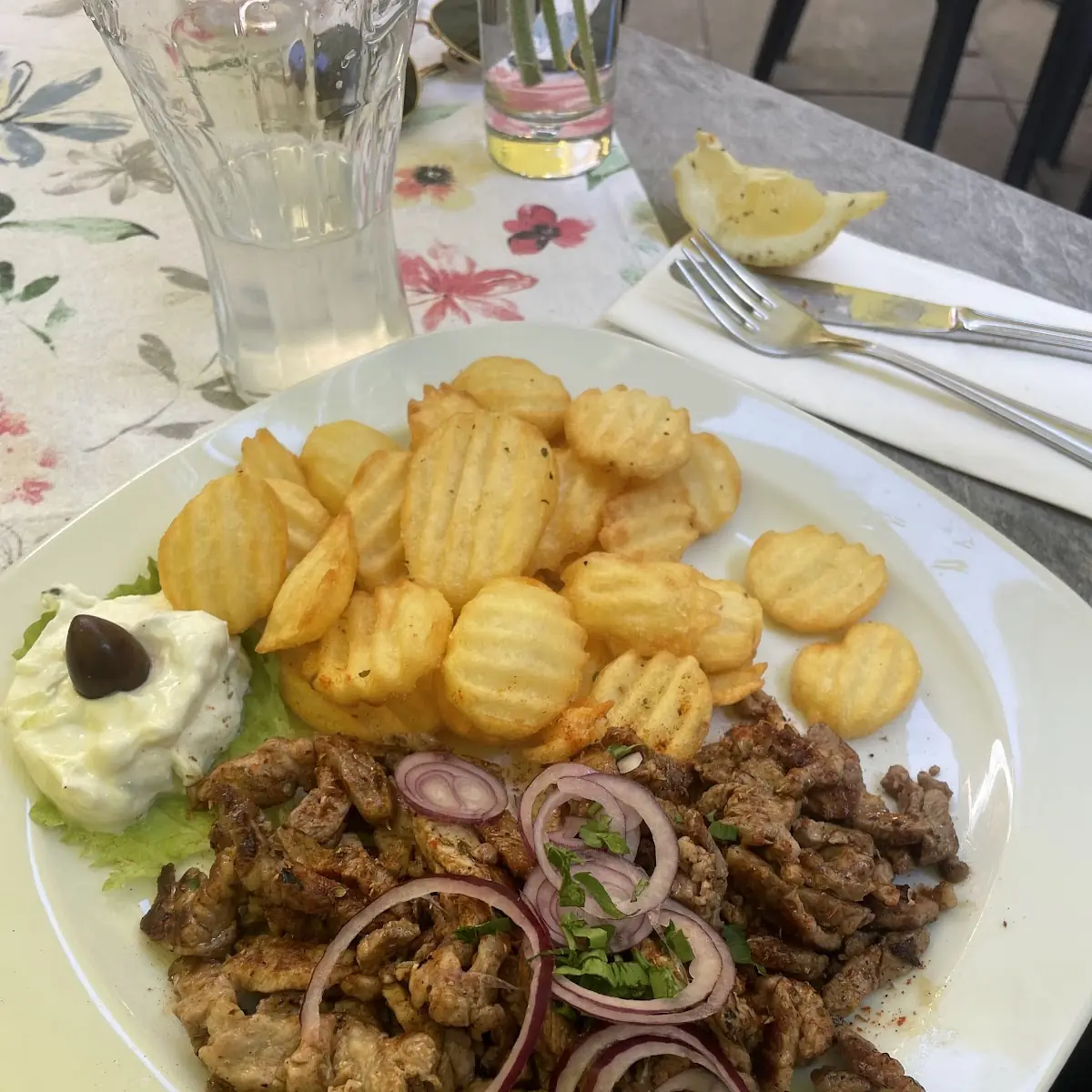 Gyros