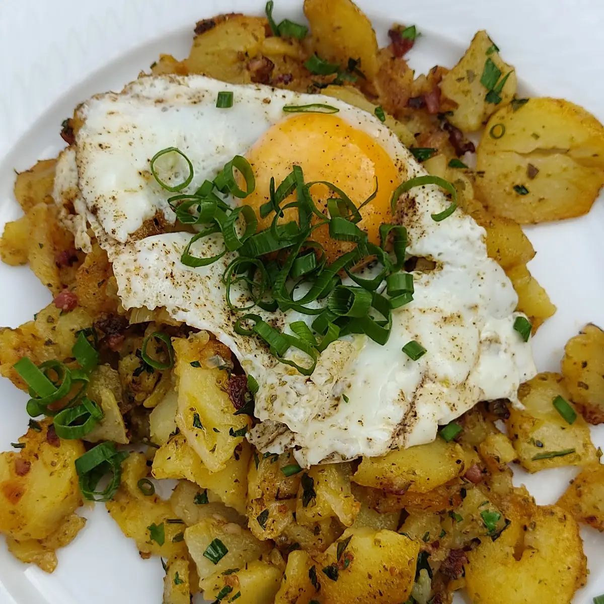 Bratkartoffeln Mit Ei