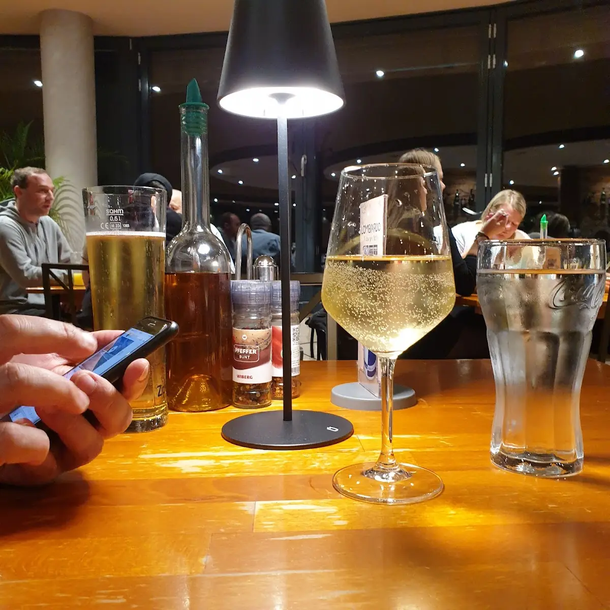 Hauswein Halbtrocken
