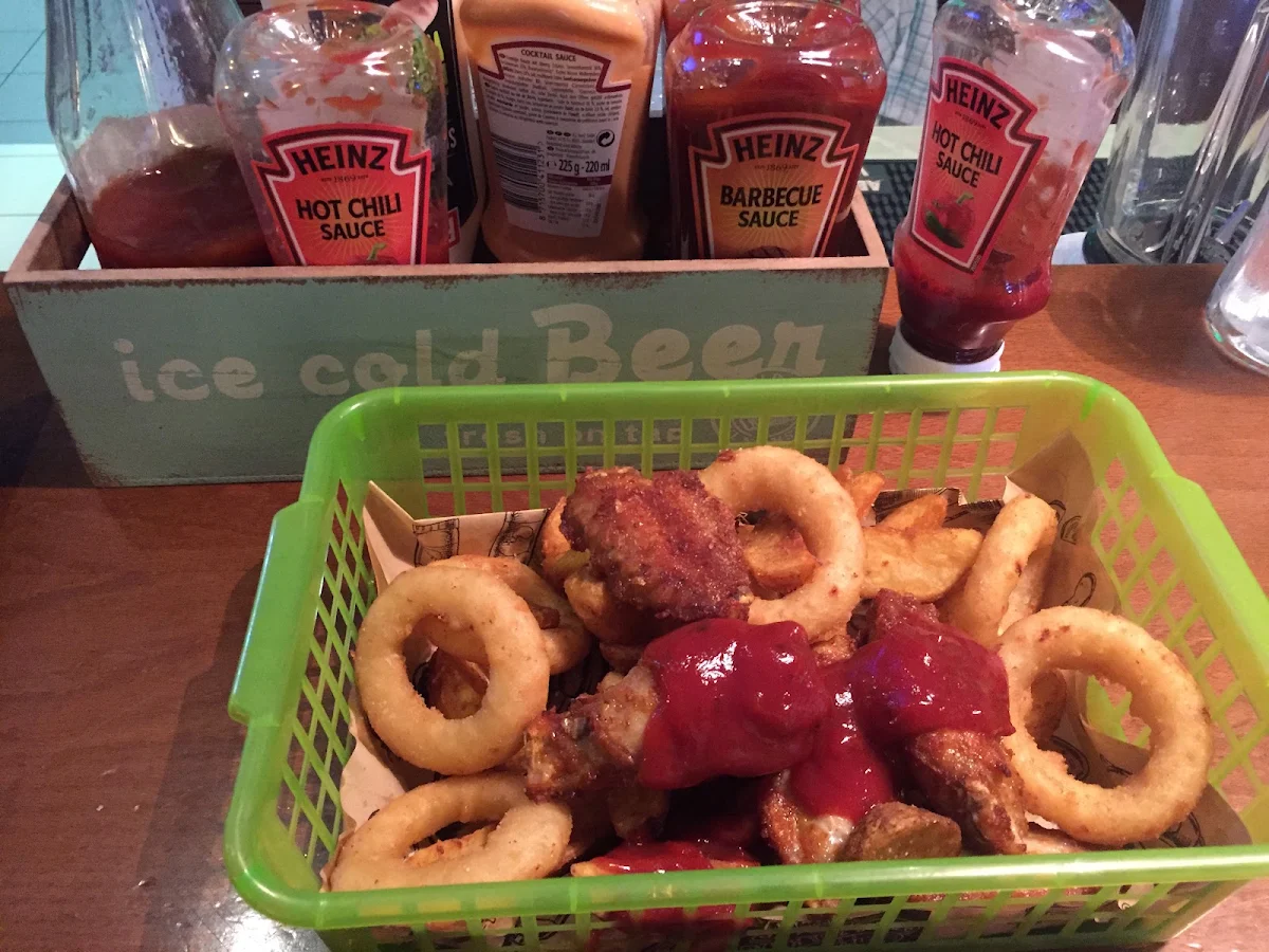 Fried Beer Battered Onion Rings Steak Fries and lr Signature Salsa
