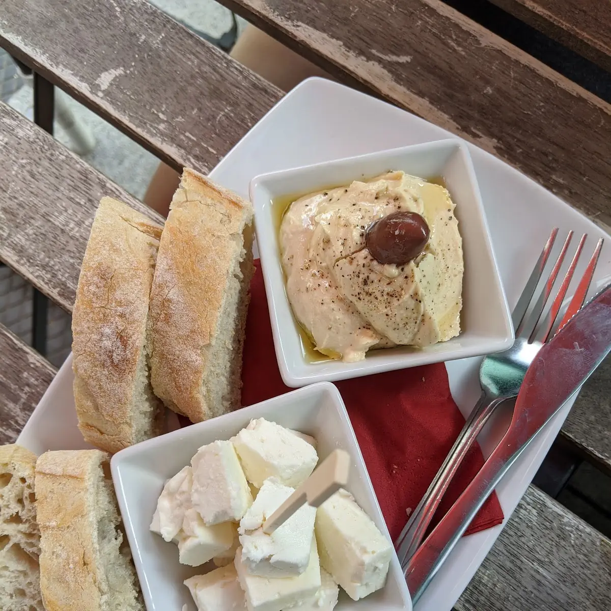 Tapas Humus Und Schafskäse