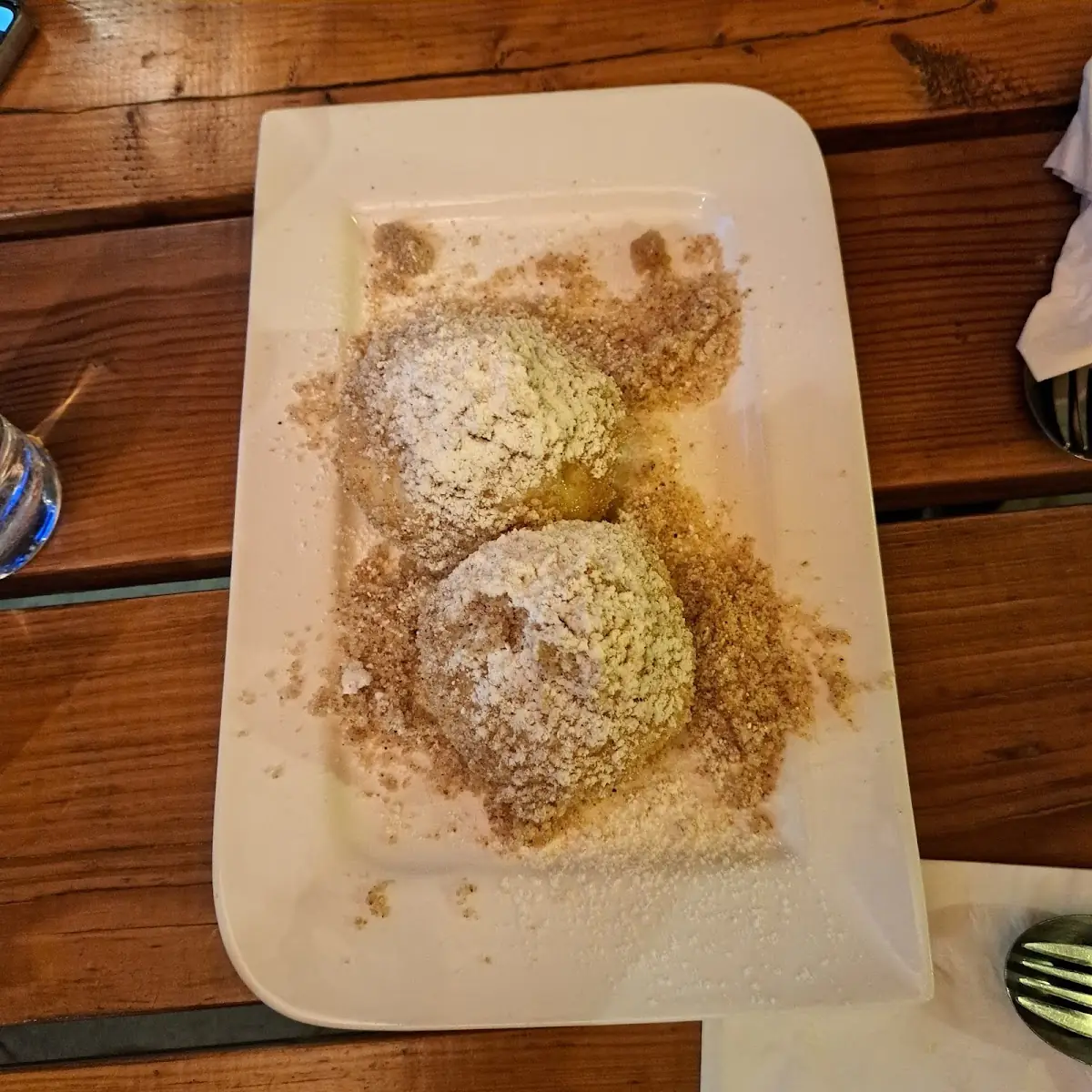 Topfenteig Marillenknödel