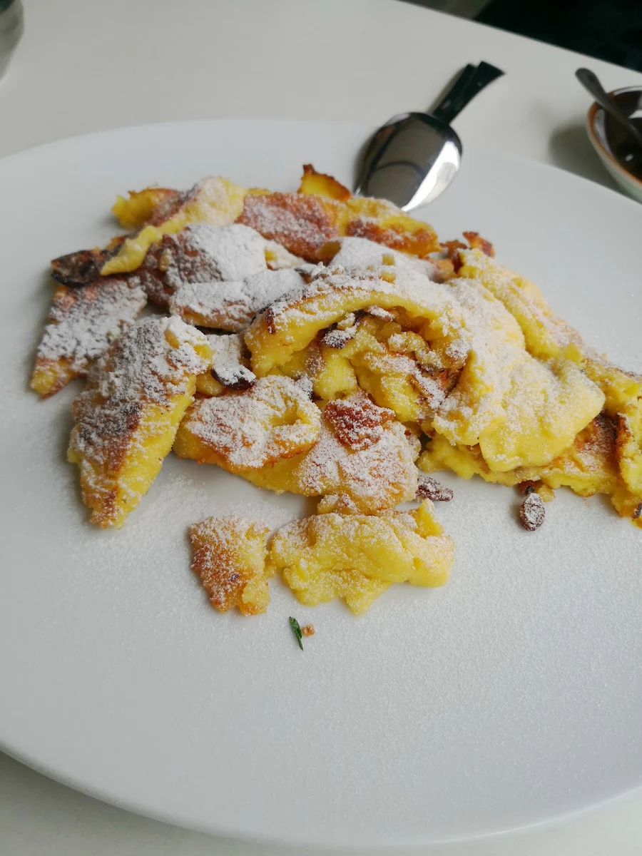 Kaiserschmarrn Mit Apfelmus