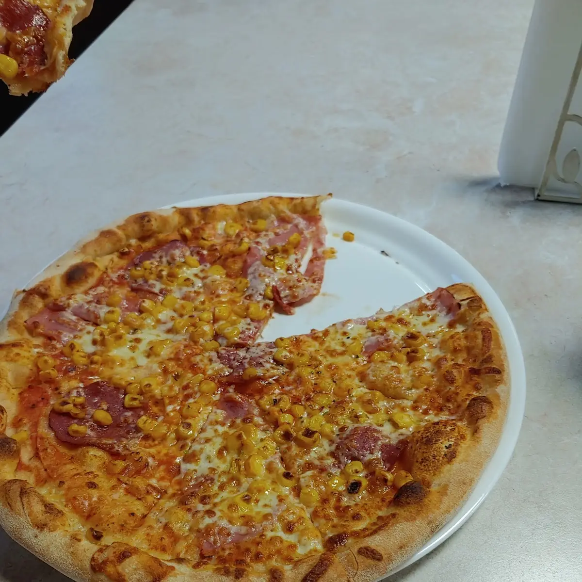 Pizza Americana