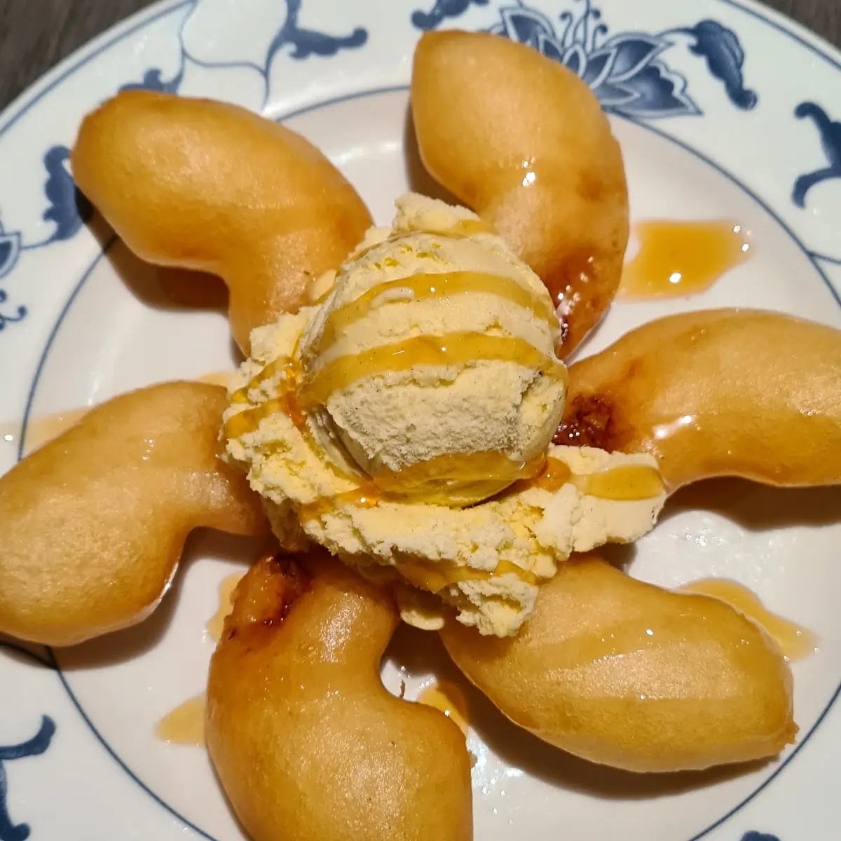 Überbackene Banane Mit Vanilleeis