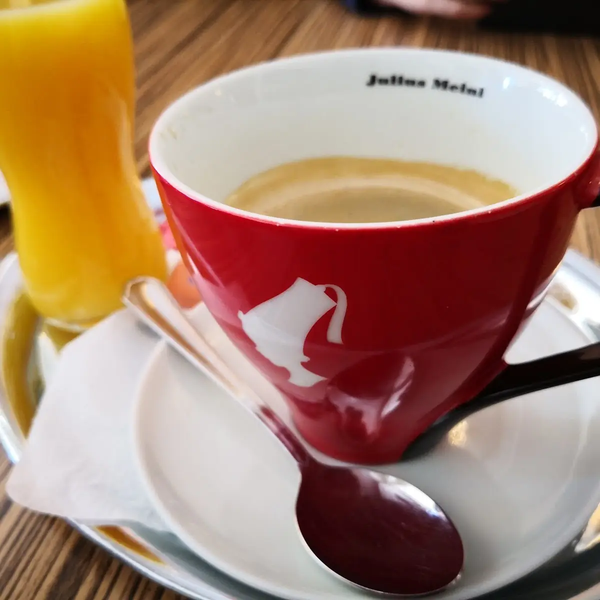 Verlengertses Caffè