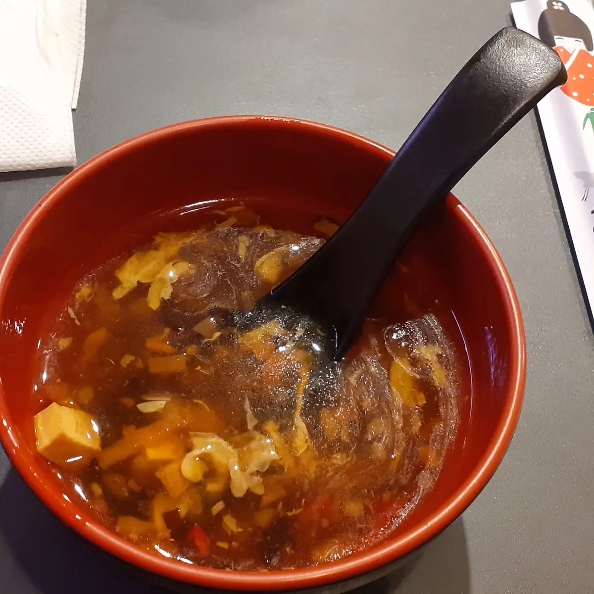 Pikante Süß-sauer Suppe