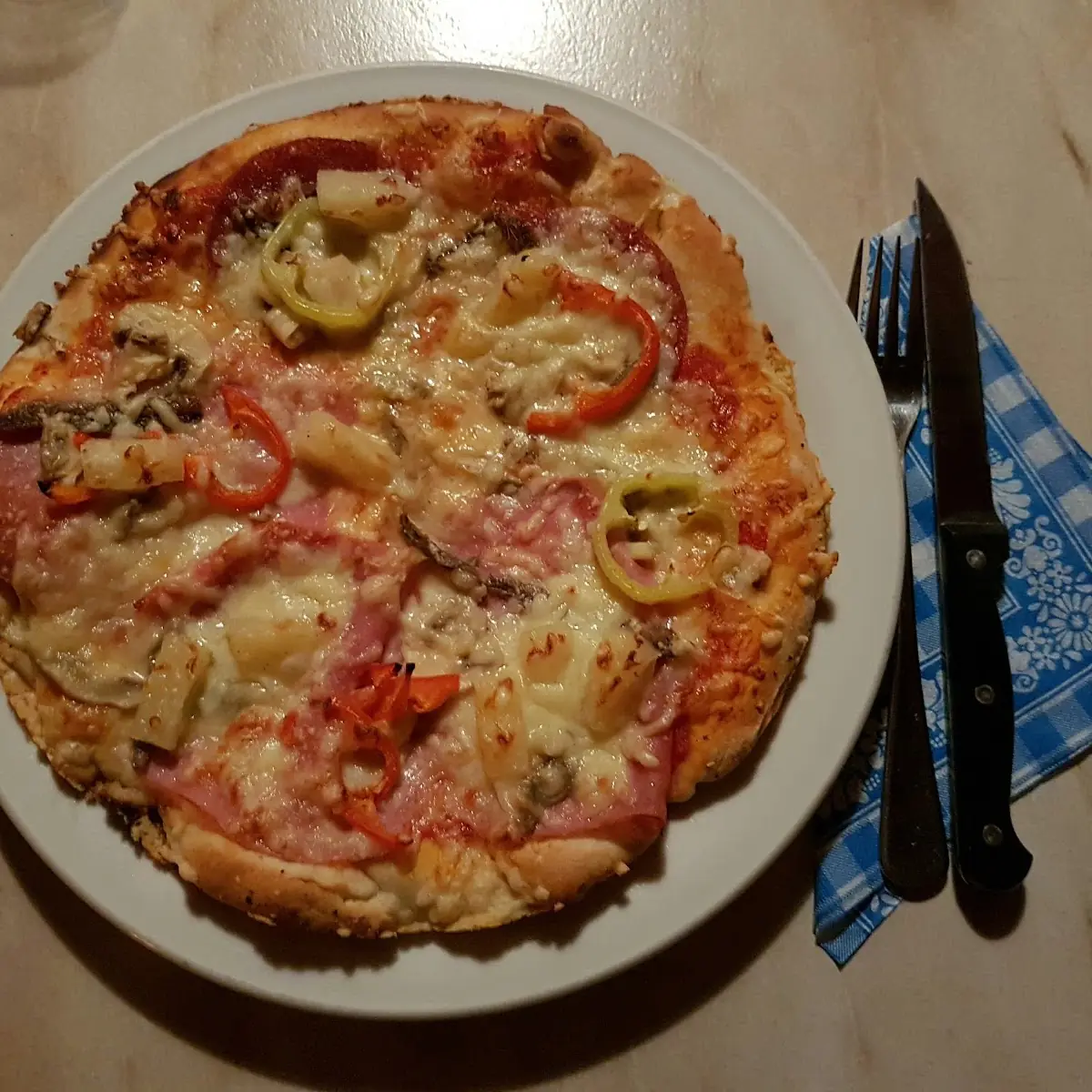 Mittlere Pizza