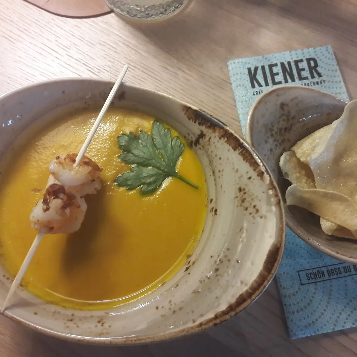 Kokoscurrysuppe