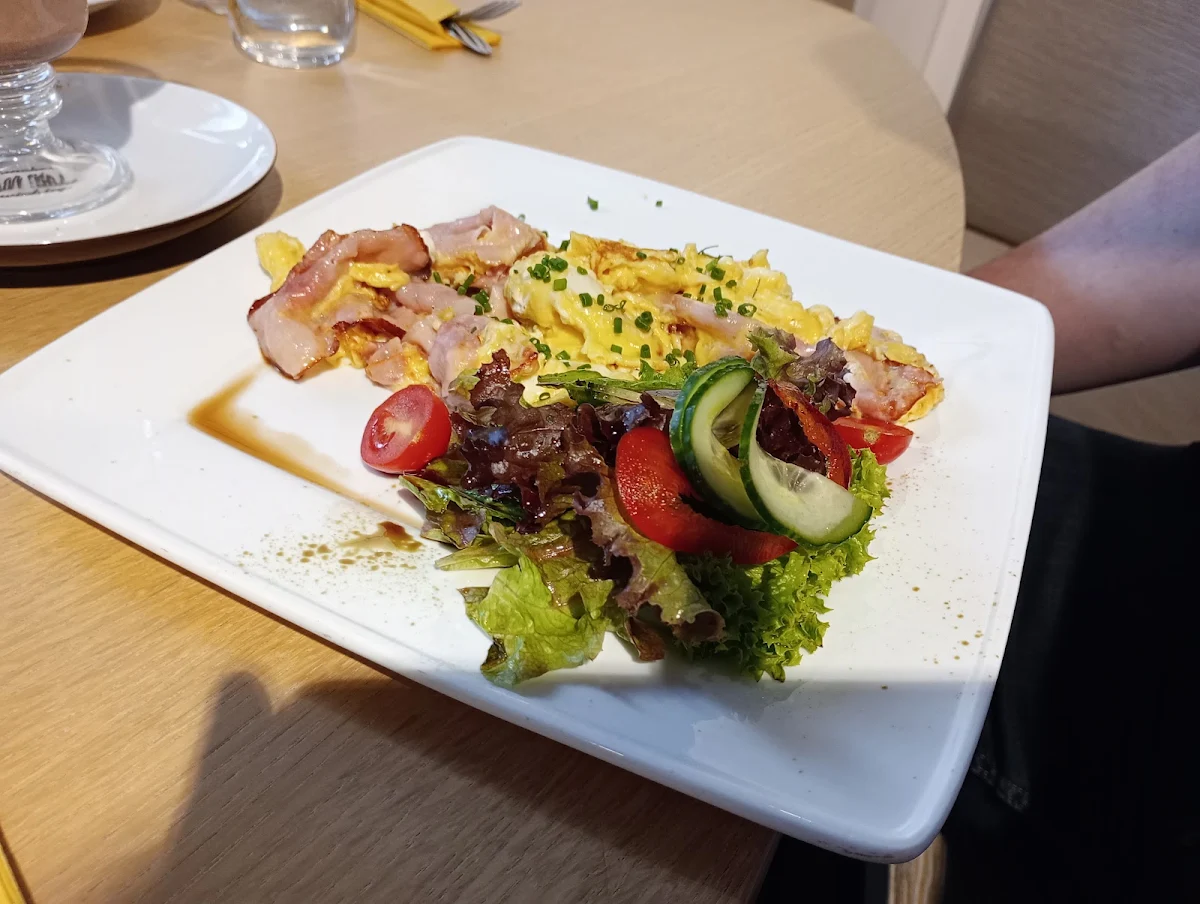Eierspeis Mit Schinken