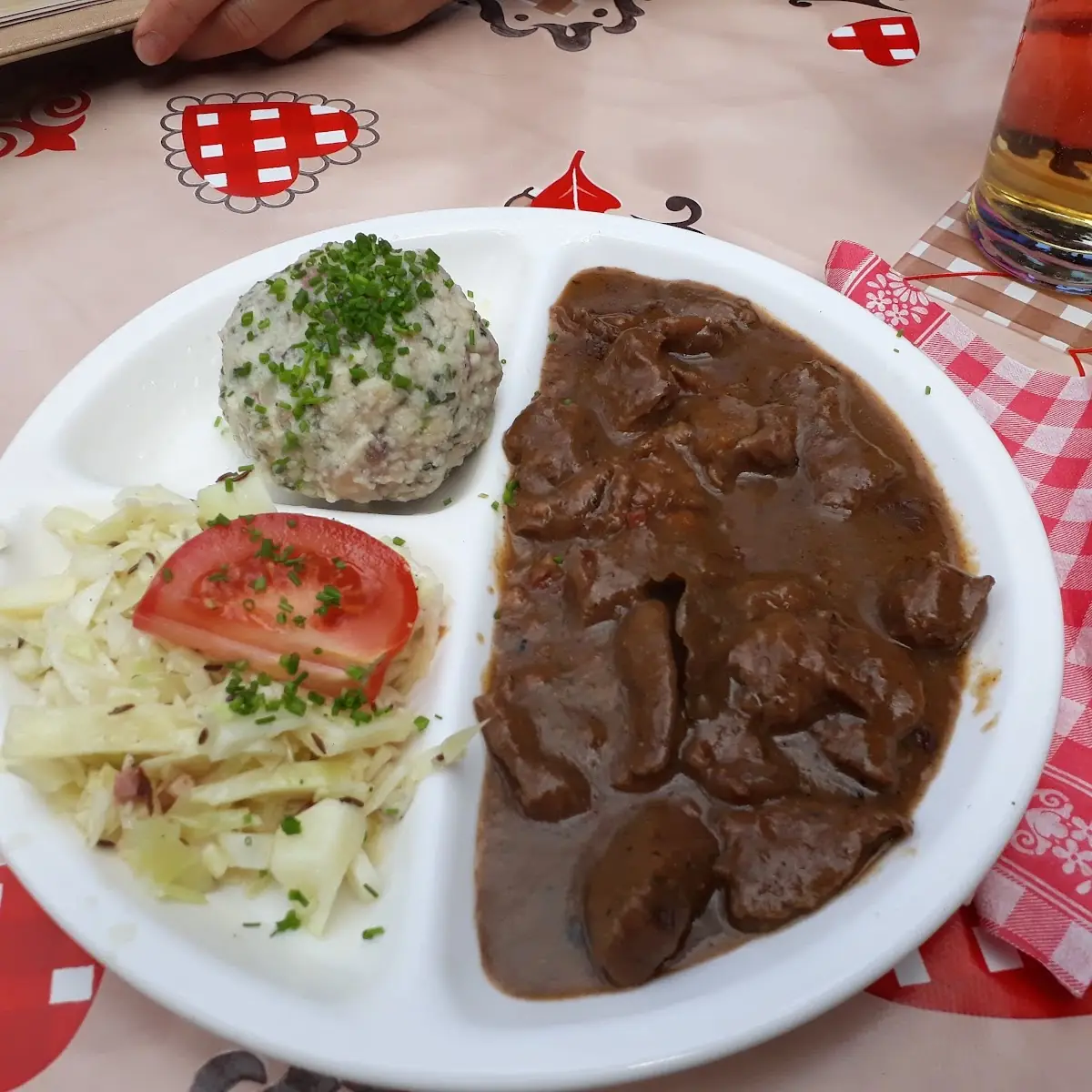 Hirschgulasch