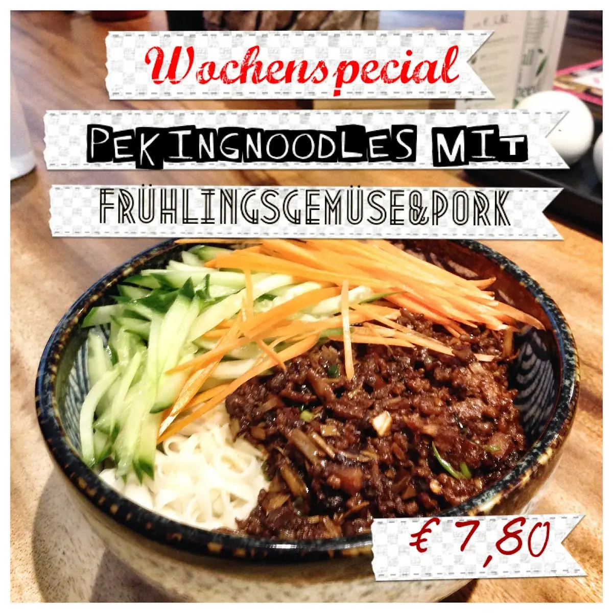 Zhajiangmian - Peking Noodles Mit Schweinsfaschiertem