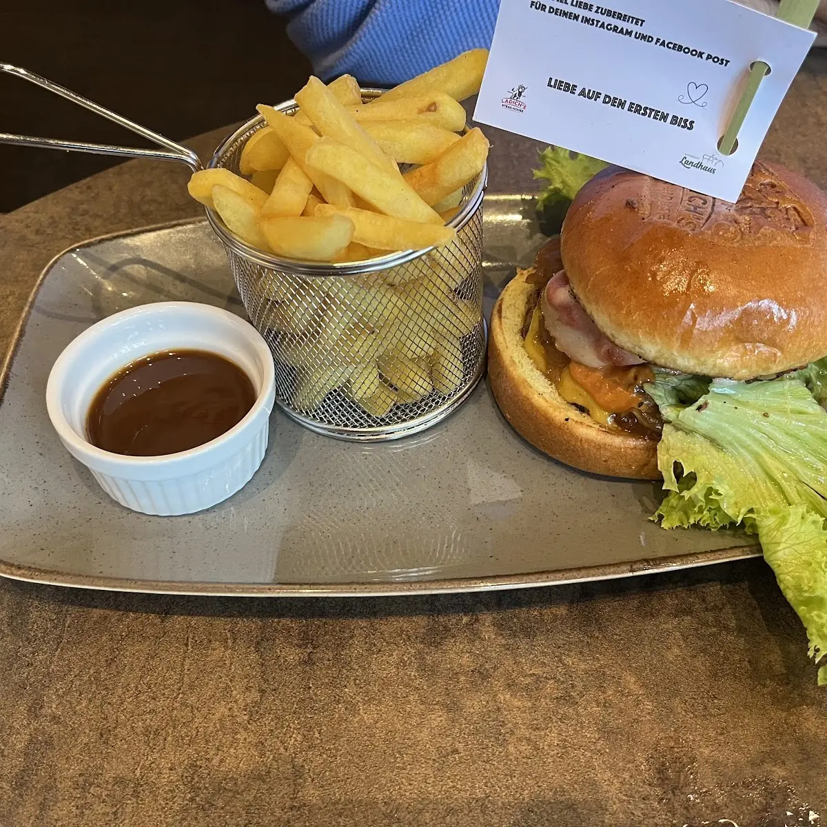 Chicago Burger Menü