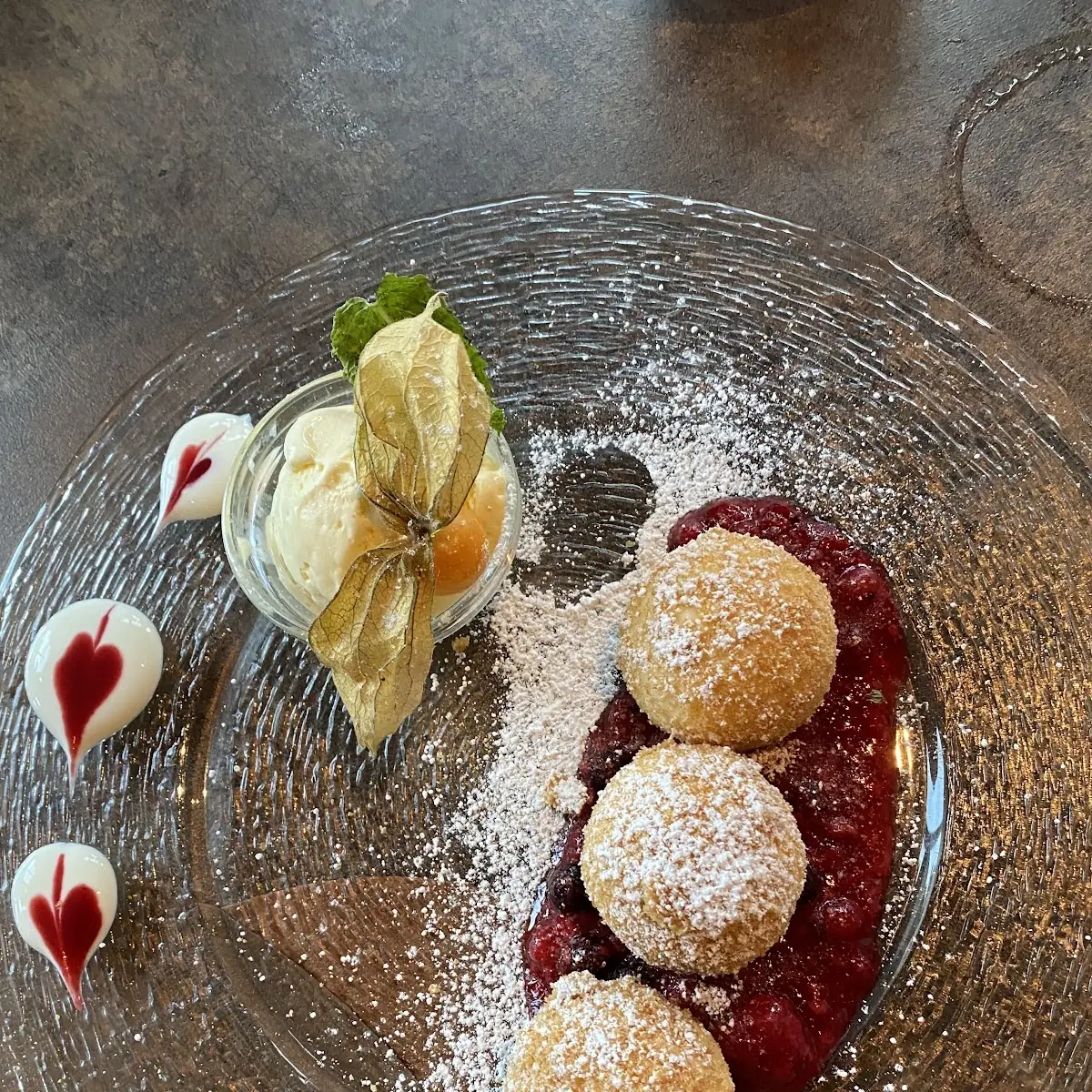 Nougat Knödel