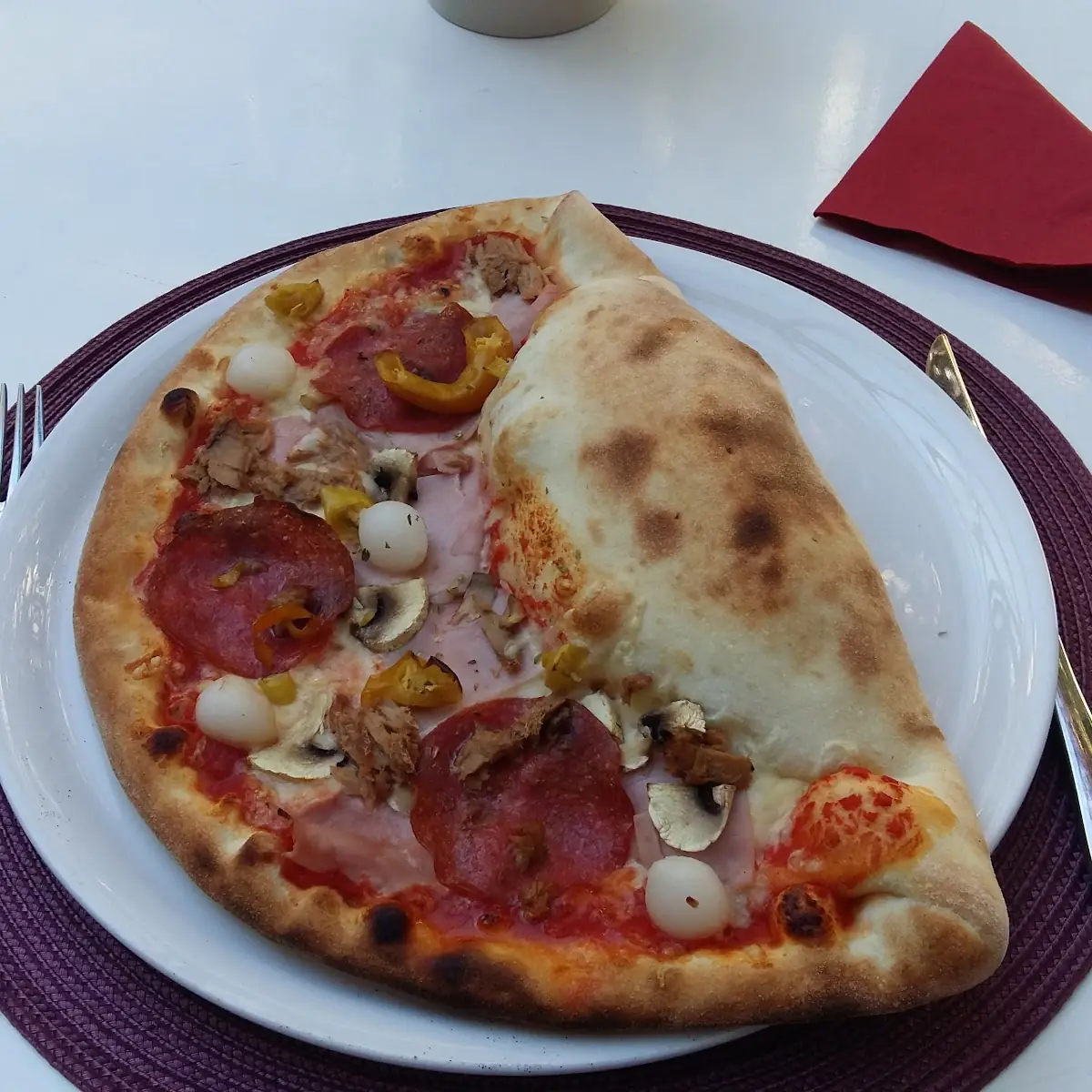 Pizza Mezzo Mezzo