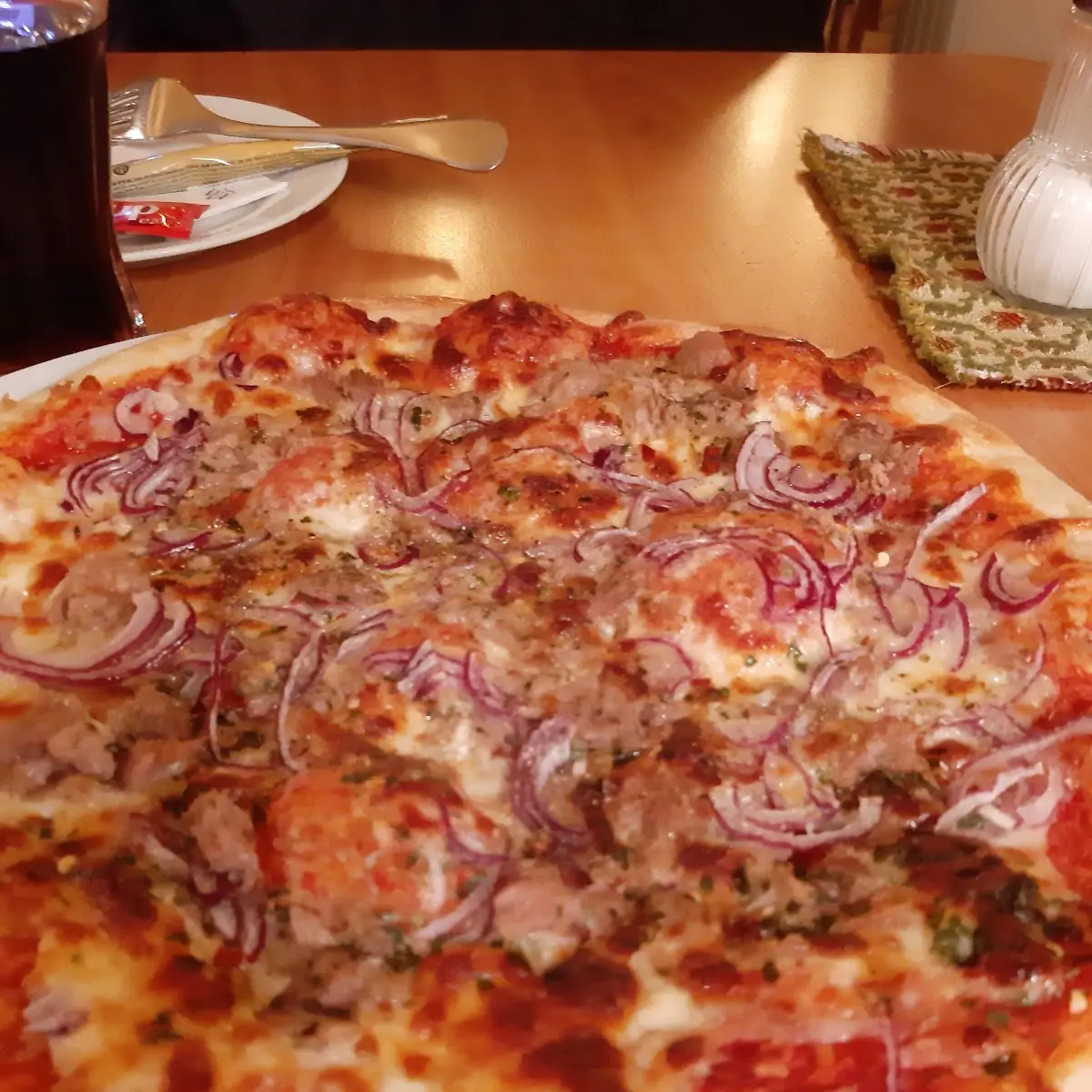 Tuna Pizza