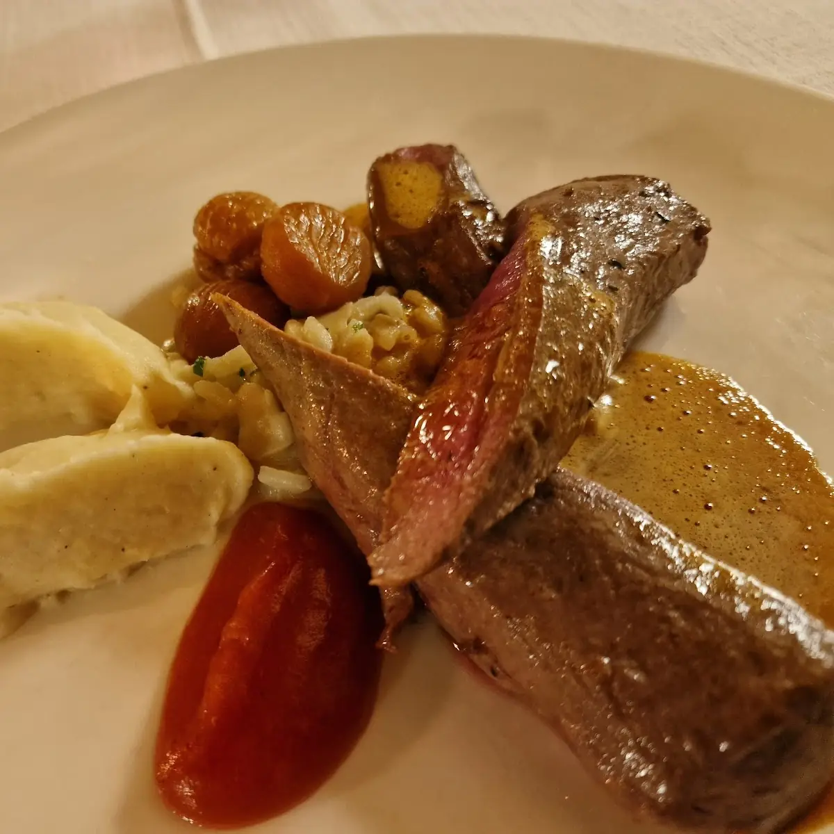 Filet Von Der Ente Mit Selleriepüree
