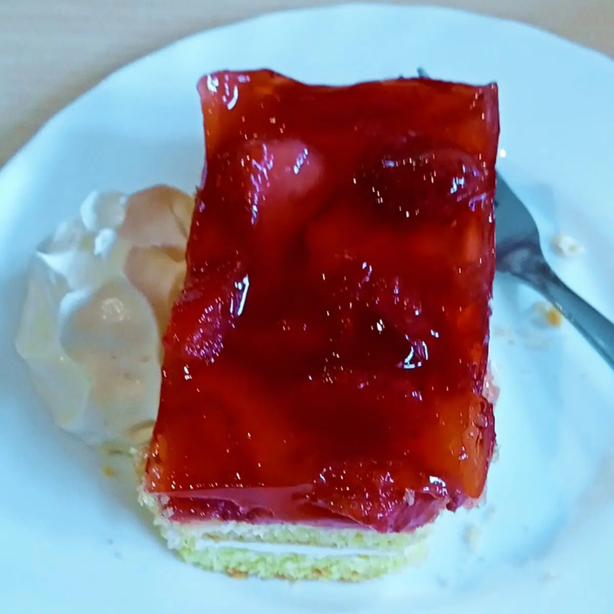 Erdbeerschnitte
