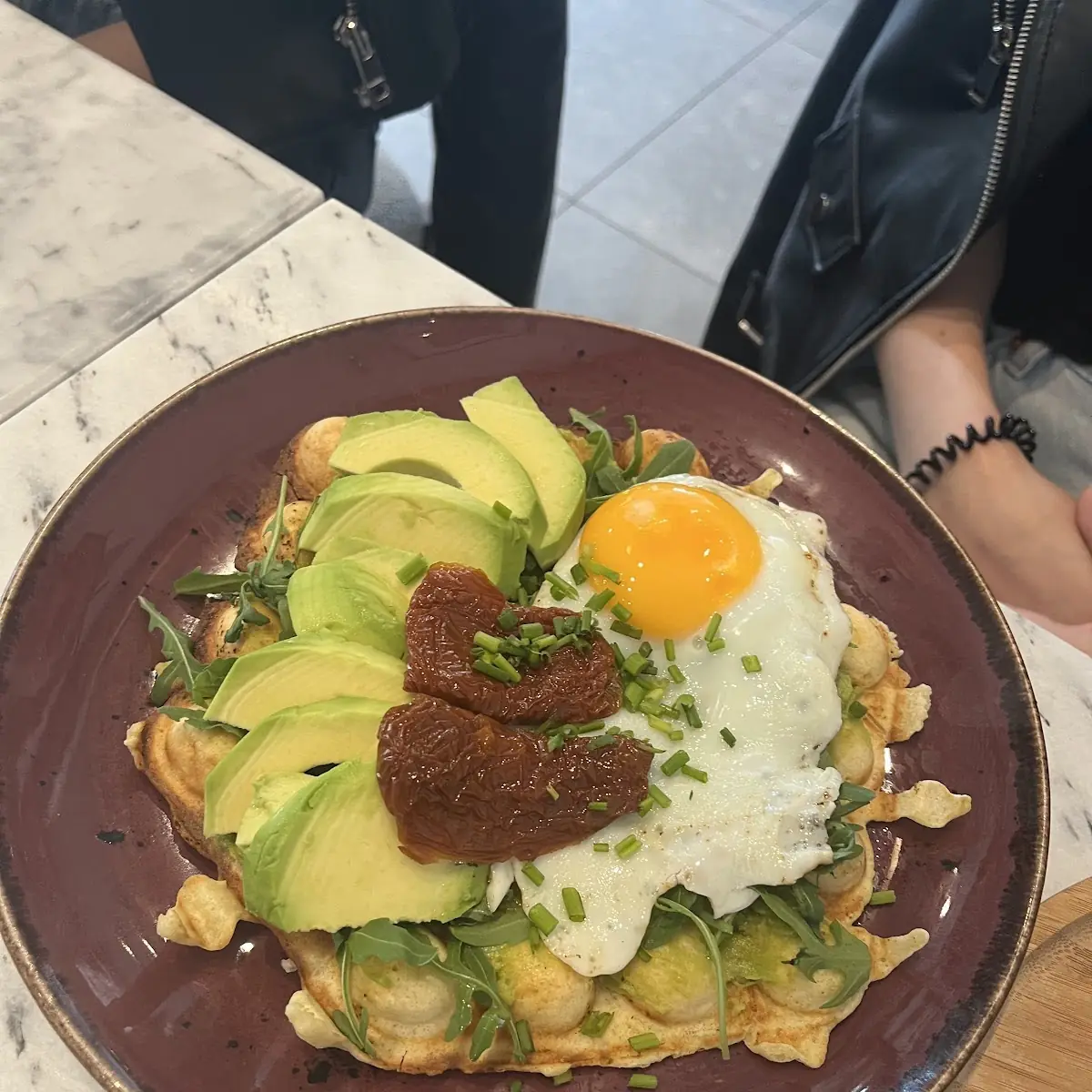 Avocado- Spiegelei Palatschinke