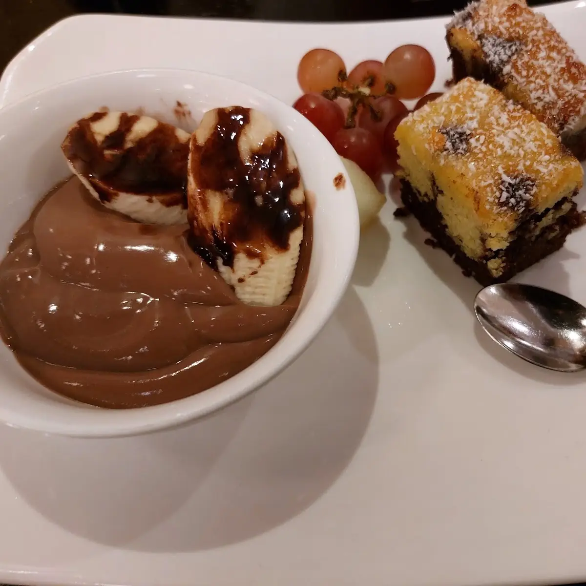 Schokopudding Mit Kuchen