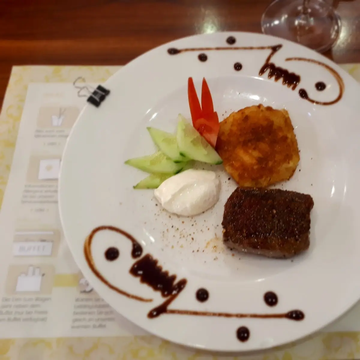 Rumpsteak Uruguay Mit Bratkartoffeln Und Knoblauchdip Das Highlight Beim Abendbuffet